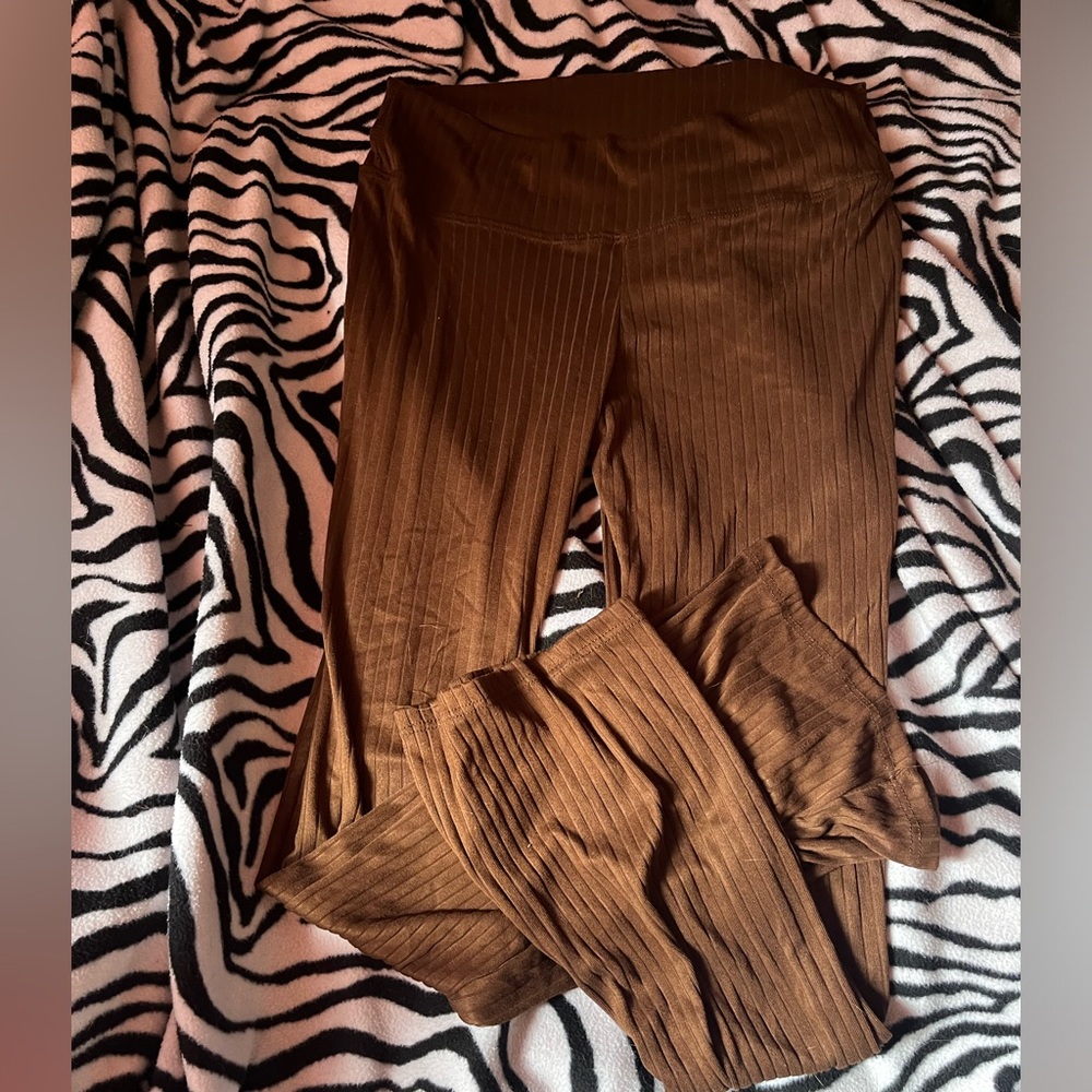 flare leggings